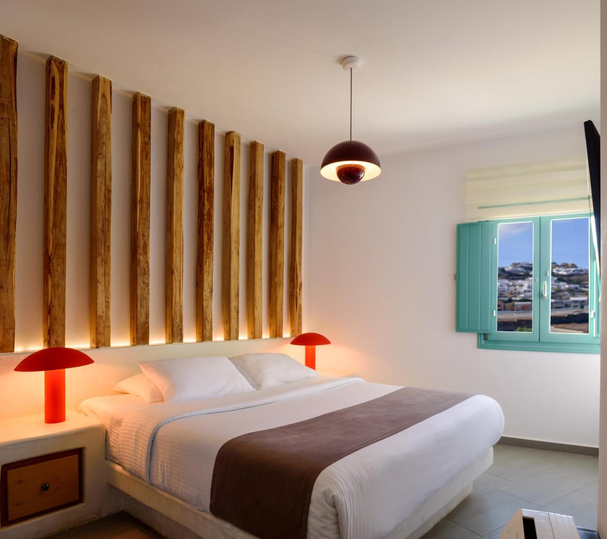 Neptune Luxury Suites Akrotírion Eksteriør billede