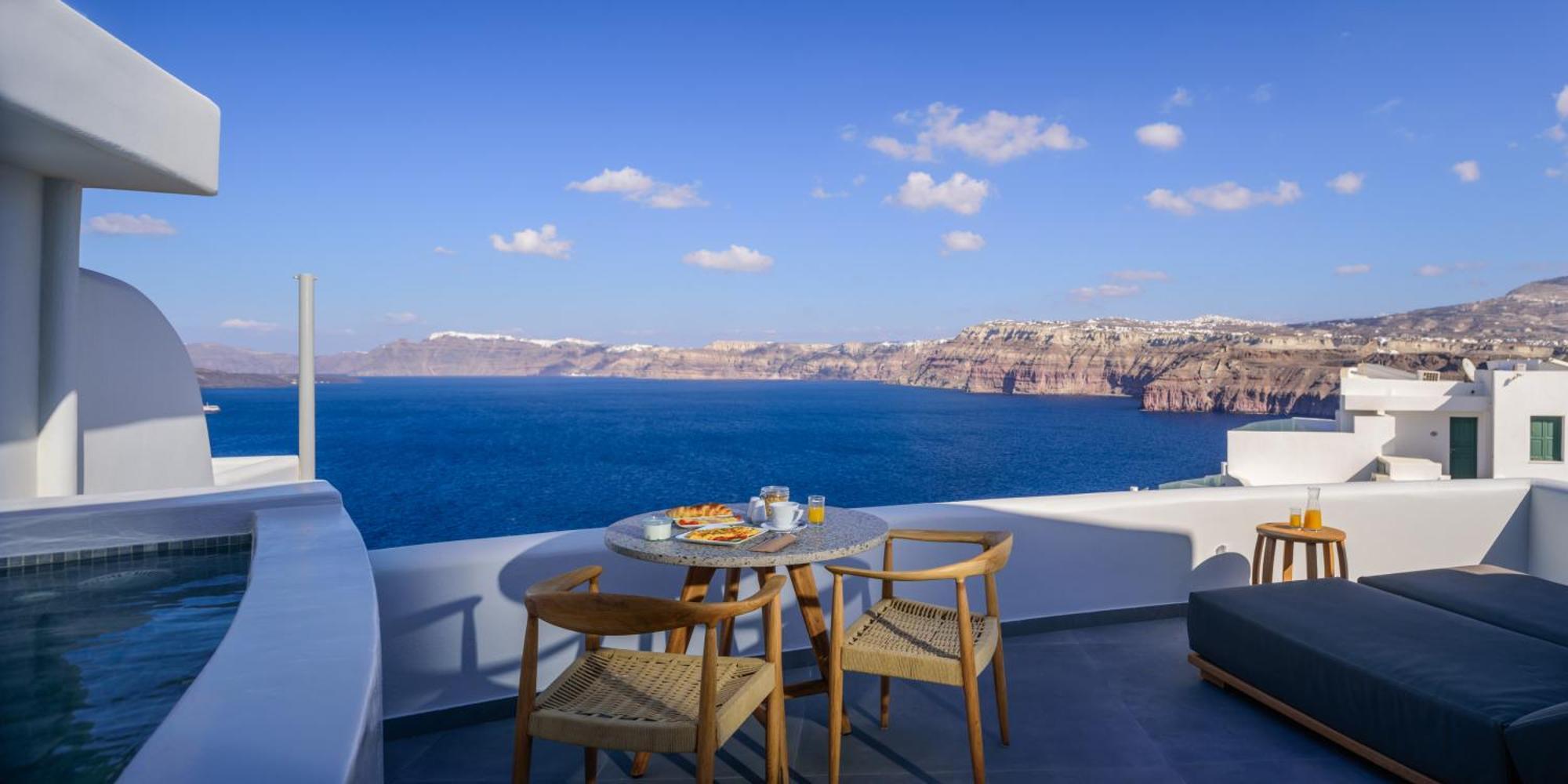 Neptune Luxury Suites Akrotírion Eksteriør billede