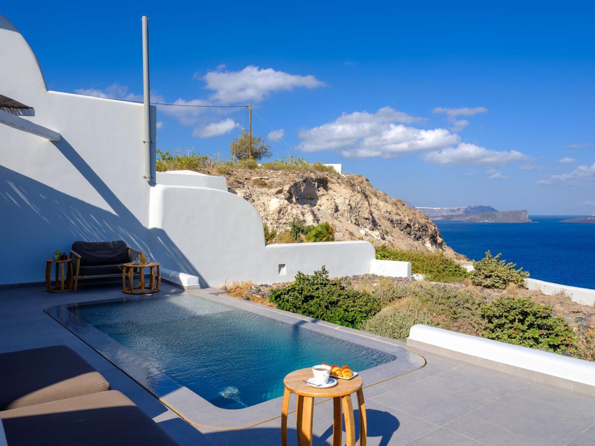 Neptune Luxury Suites Akrotírion Eksteriør billede